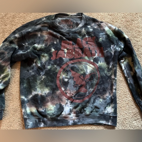 Black Sabbath tie dye crew neck sweater hottopic exclusive - Picture 1 of 2